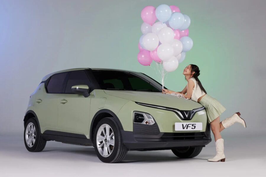 VinFast VF5 Plus màu Urban Mint tại đại lý VinFast Trà Vinh